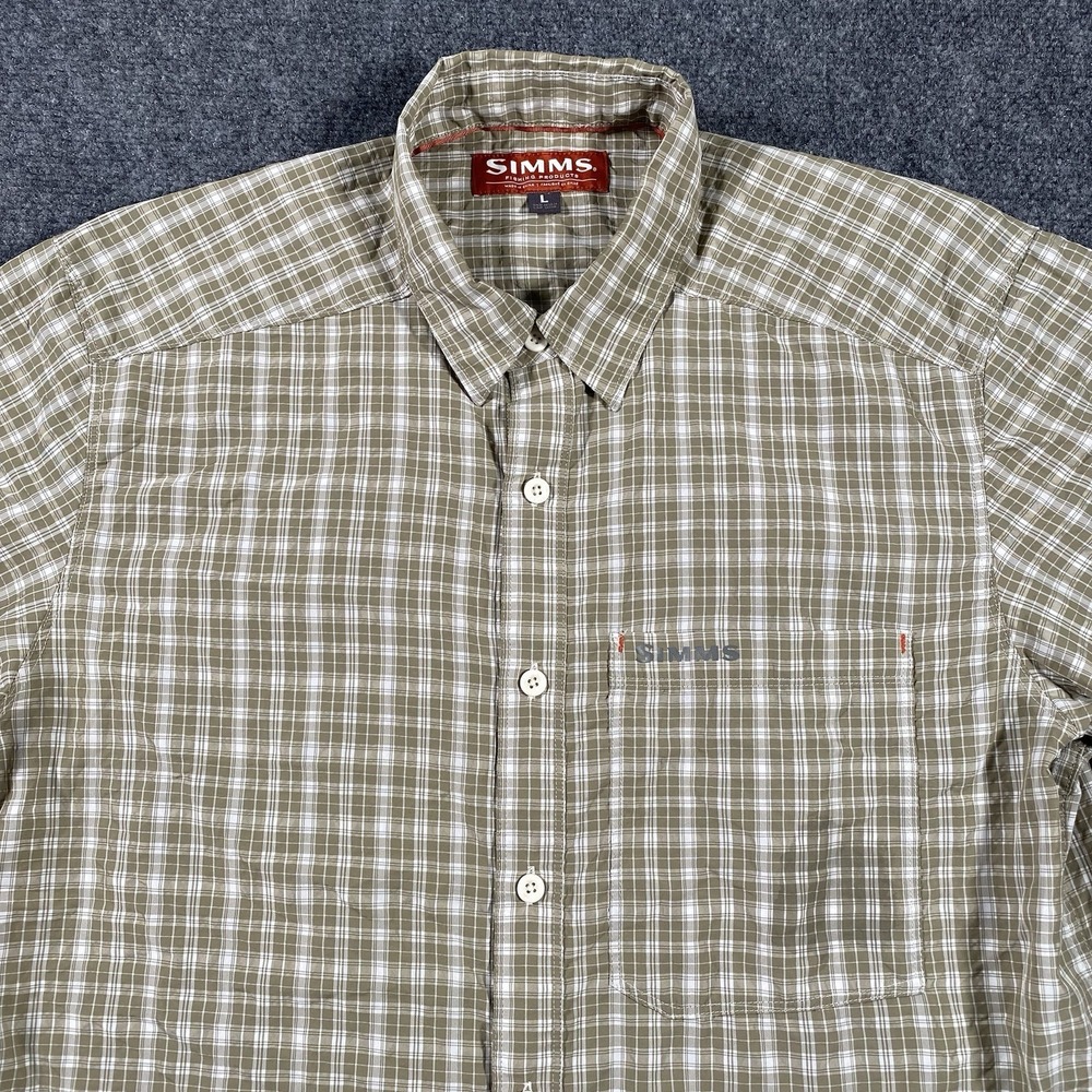 Simms Short Sleeve Plaid Lightweight Fishing Shirt Mens Large Nylon Outdoors